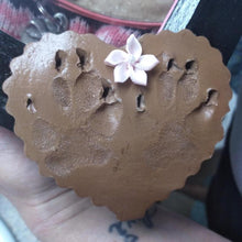Load image into Gallery viewer, Paw Print