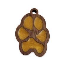 Load image into Gallery viewer, Paw Print Keychain
